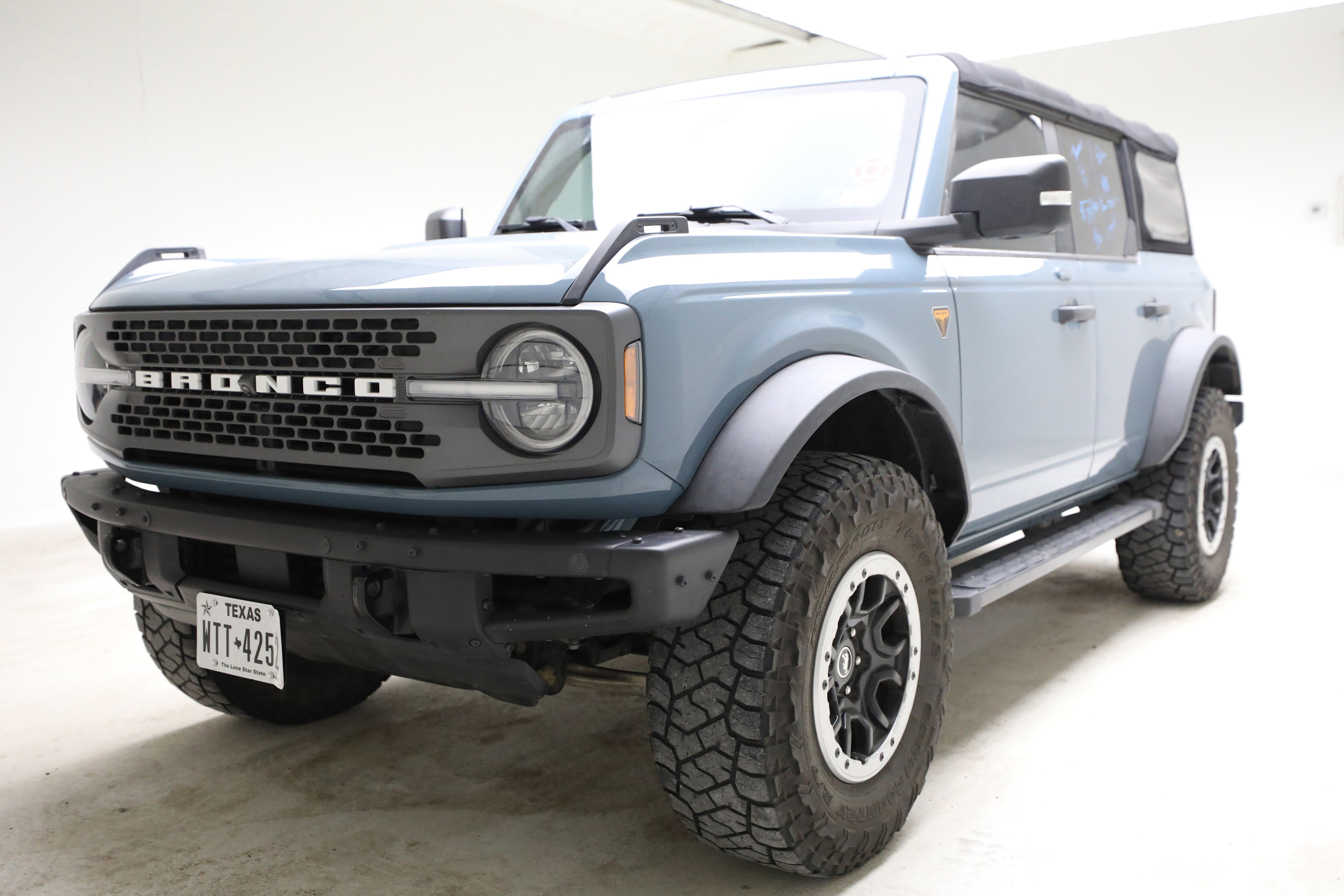 Used 2022 Ford Bronco Badlands w/ Sasquatch Package image 1