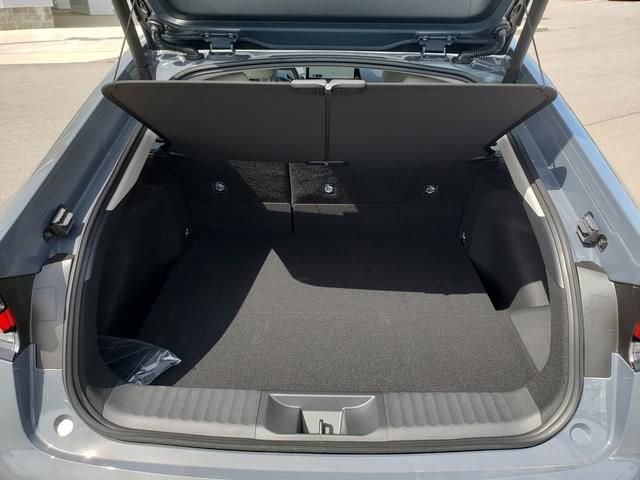 New 2026 Toyota Prius Limited FWD image 7