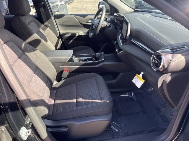 Used 2025 Chevrolet Equinox LT image 28