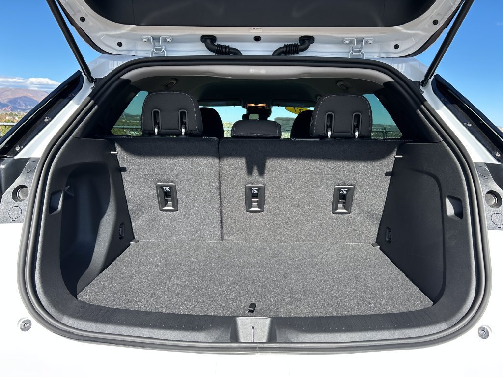 New 2027 Chevrolet Bolt LT FWD image 5