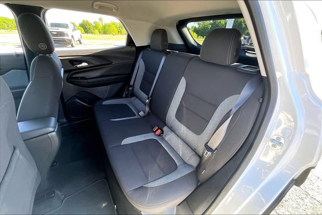 Used 2025 Chevrolet TrailBlazer LT AWD/4WD image 22