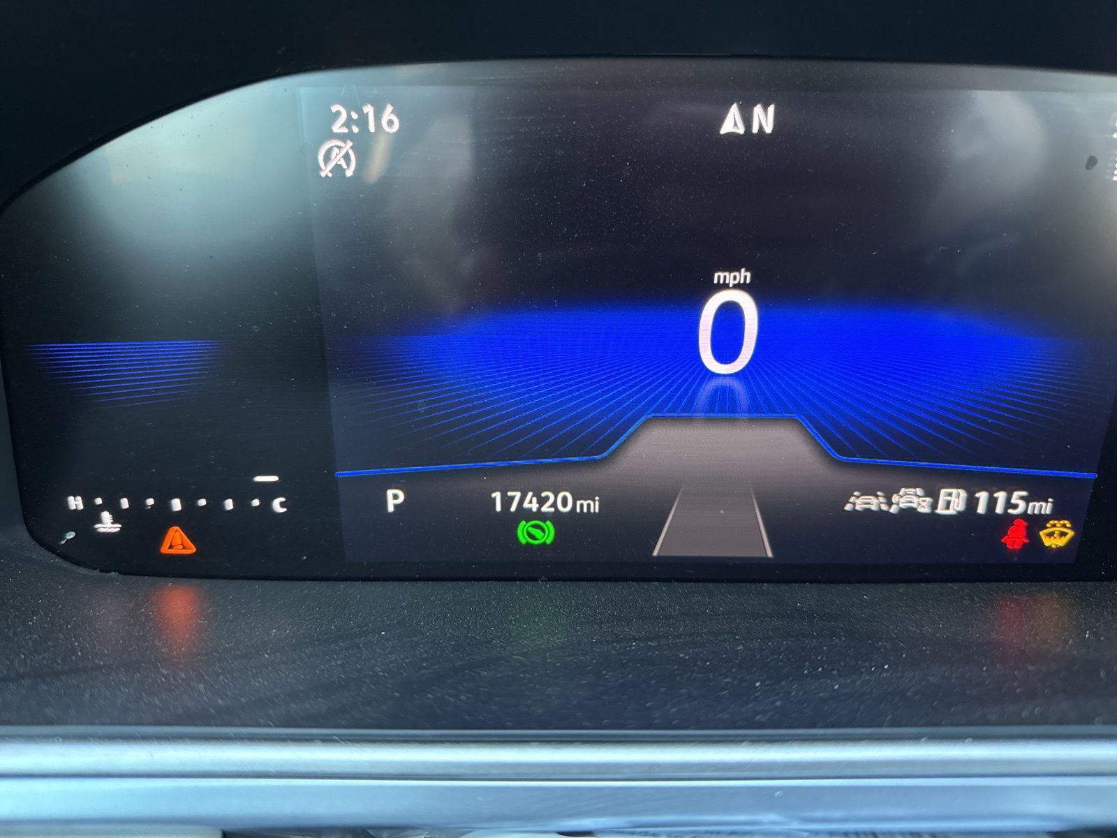 Used 2025 Volkswagen Taos SE image 13