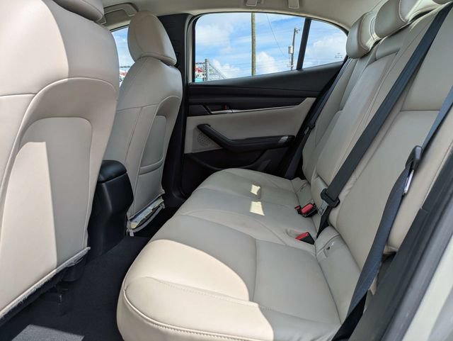 Used 2025 MAZDA MAZDA3 s FWD image 13
