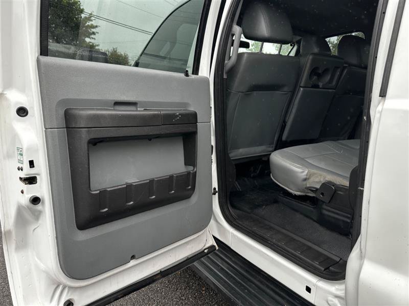 Used 2015 Ford F250 XL w/ Power Equipment Group AWD/4WD image 21
