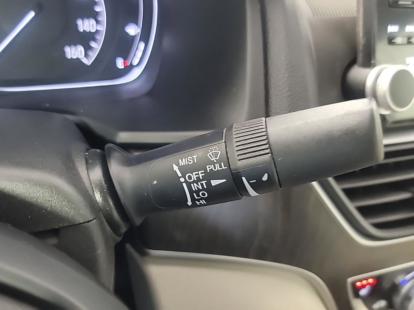 Certified 2018 Honda Accord EX-L image 27