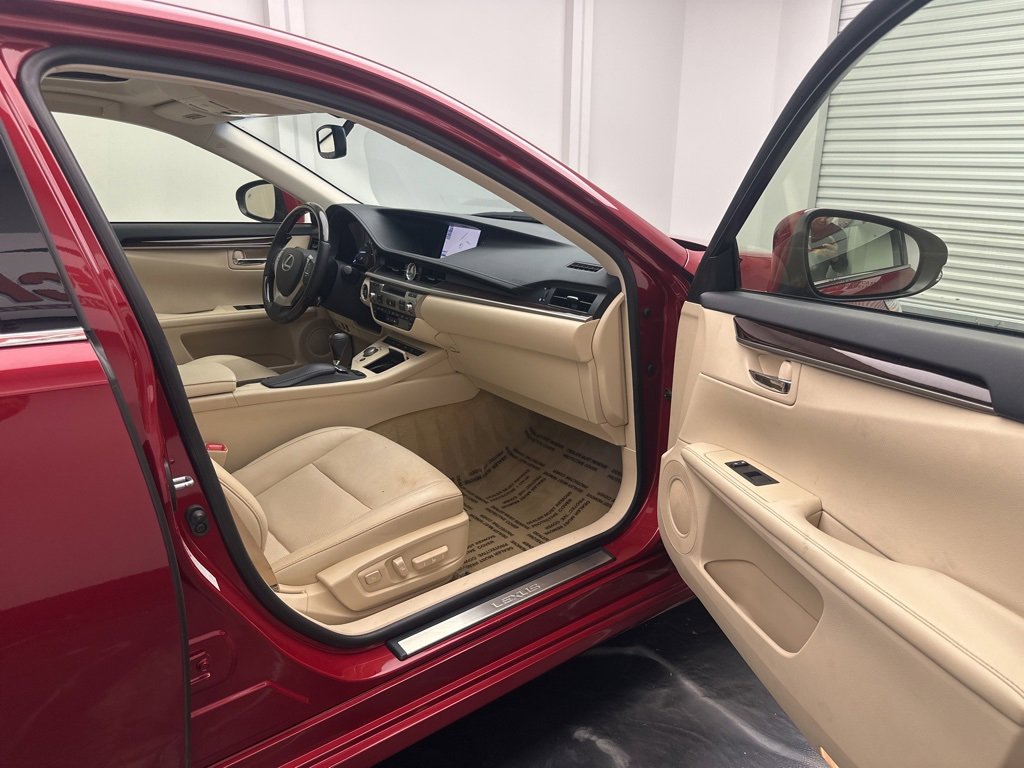 Used 2013 Lexus ES 350 image 8