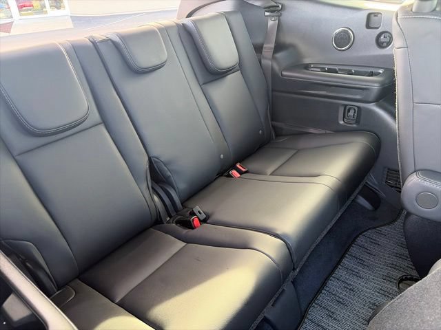 Used 2026 Subaru Ascent Limited AWD/4WD image 7