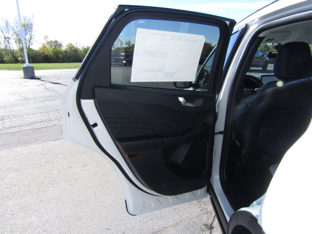 New 2026 Ford Escape Platinum image 35