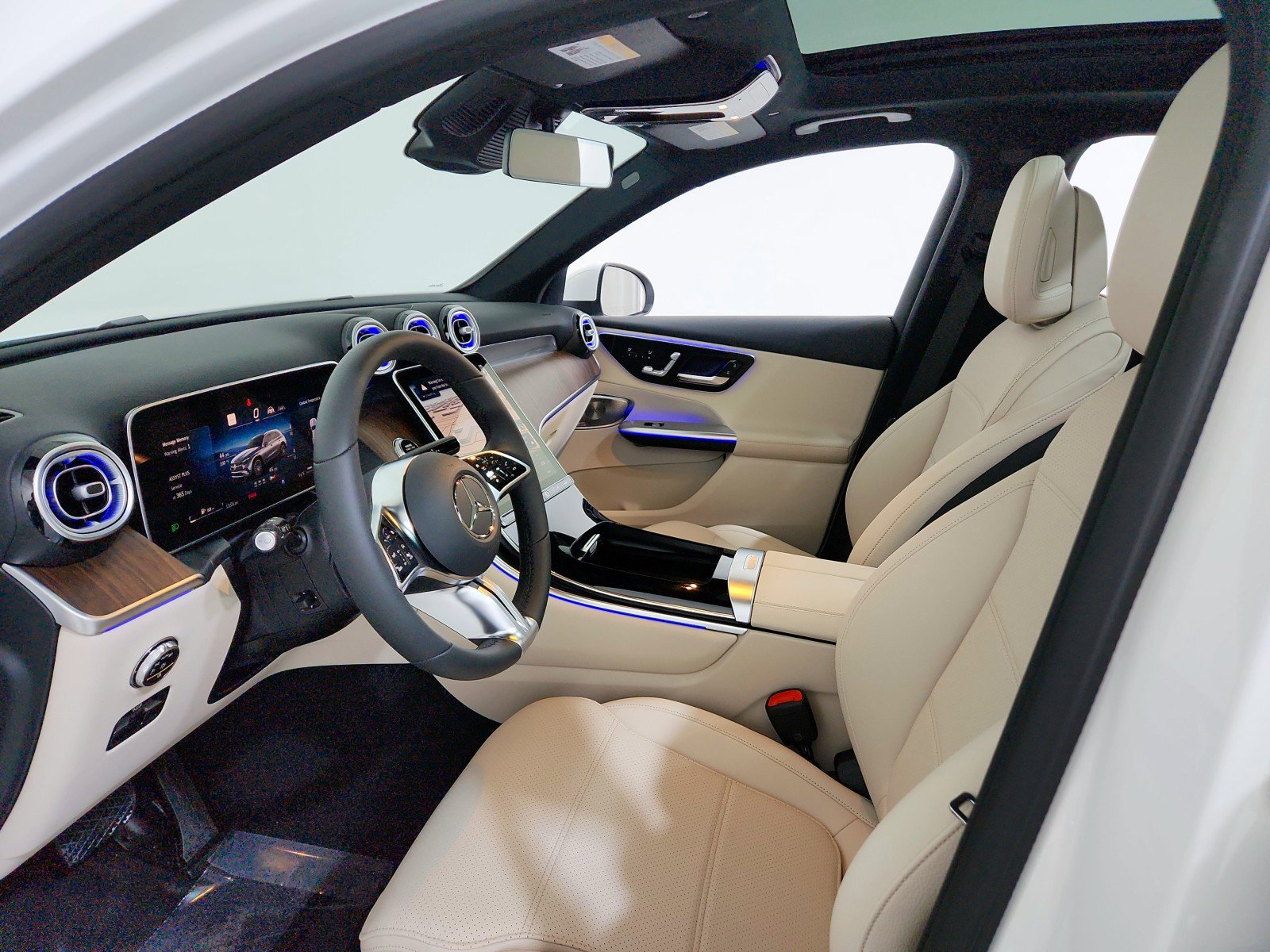 Certified 2026 Mercedes-Benz GLC 300 image 16