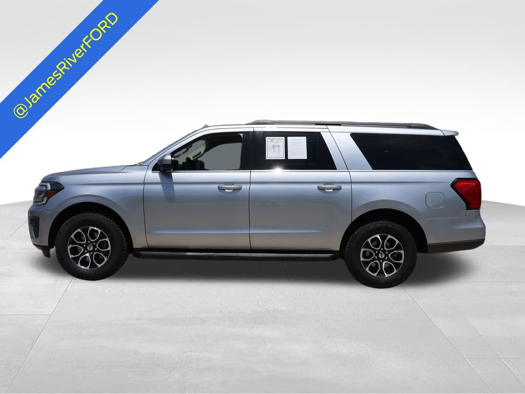 Used 2022 Ford Expedition Max XLT AWD/4WD image 2