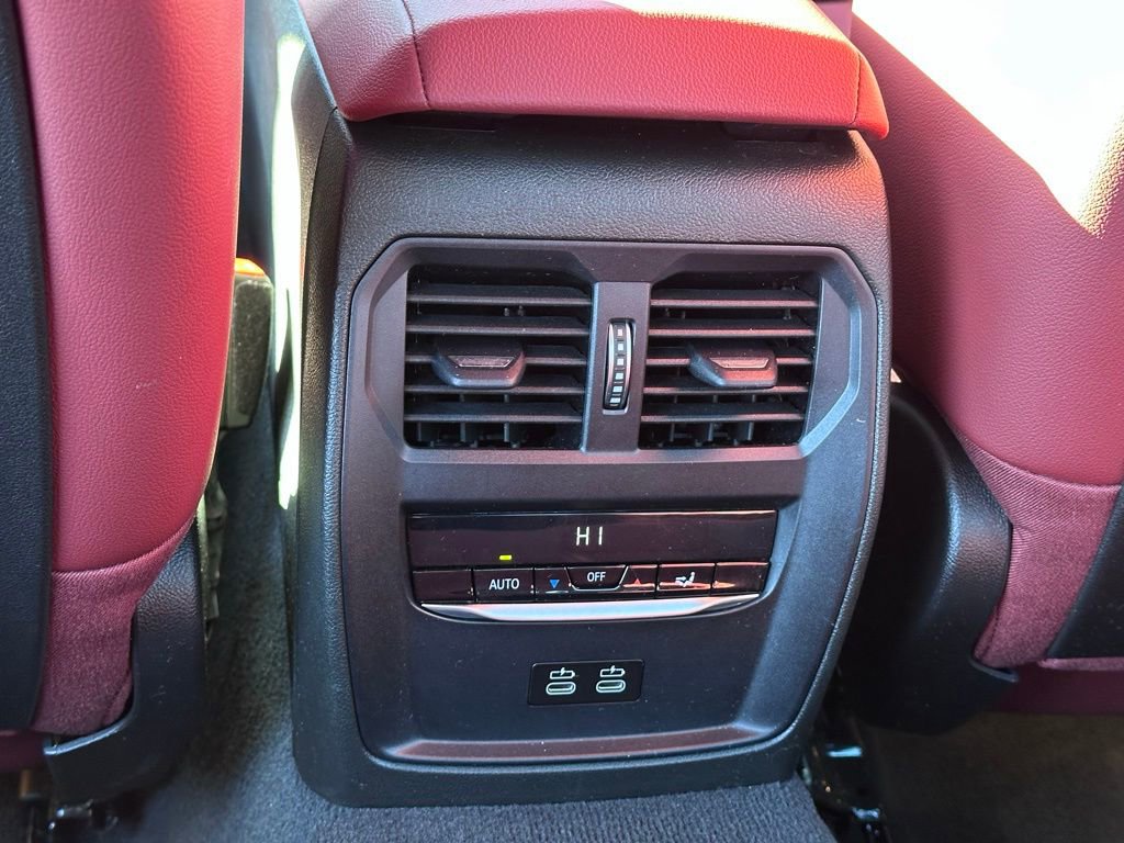 Certified 2023 BMW 330i xDrive 330i xDrive w/ Premium Package image 21