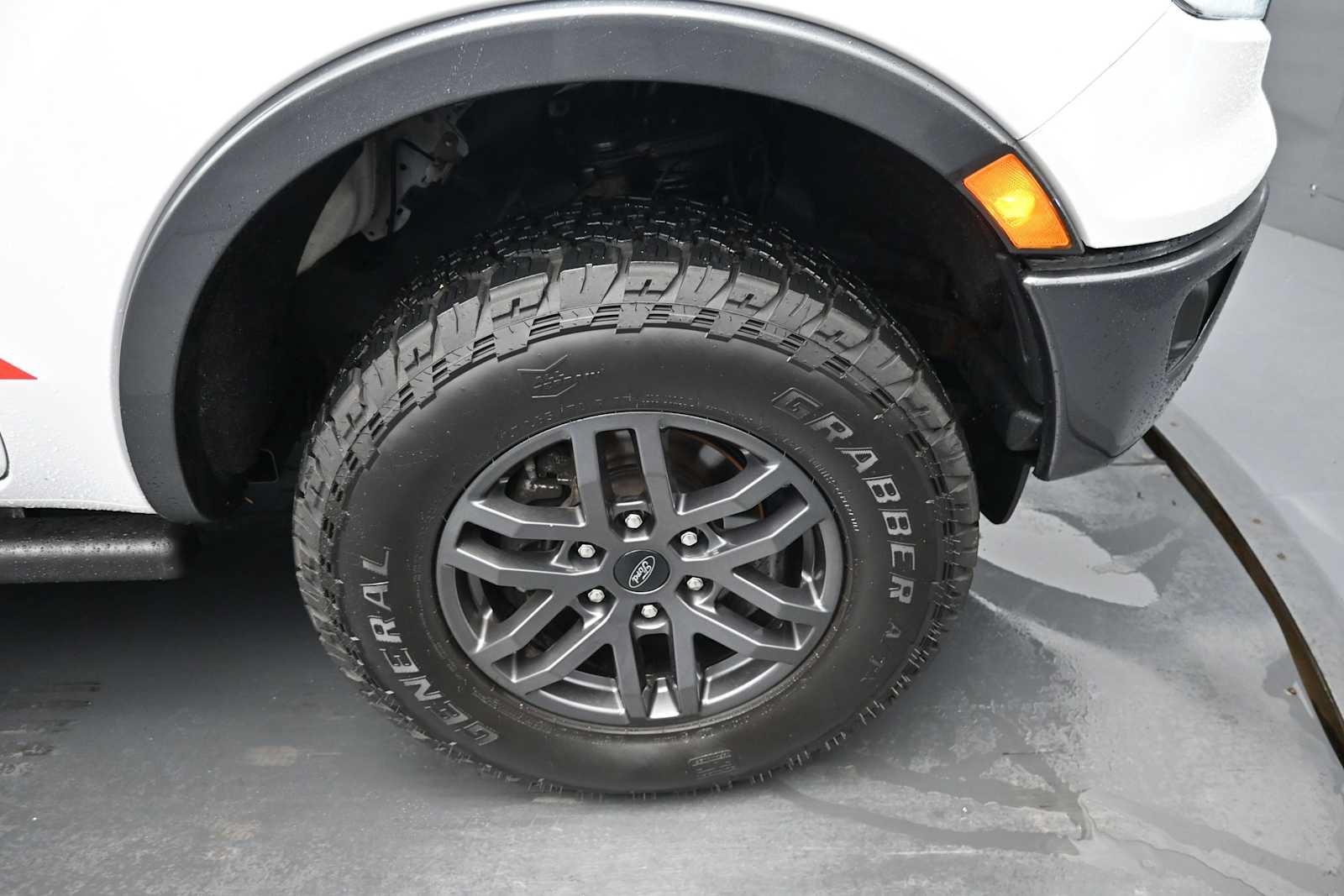 Certified 2021 Ford Ranger Lariat w/ Tremor Off-Road Package AWD/4WD image 10