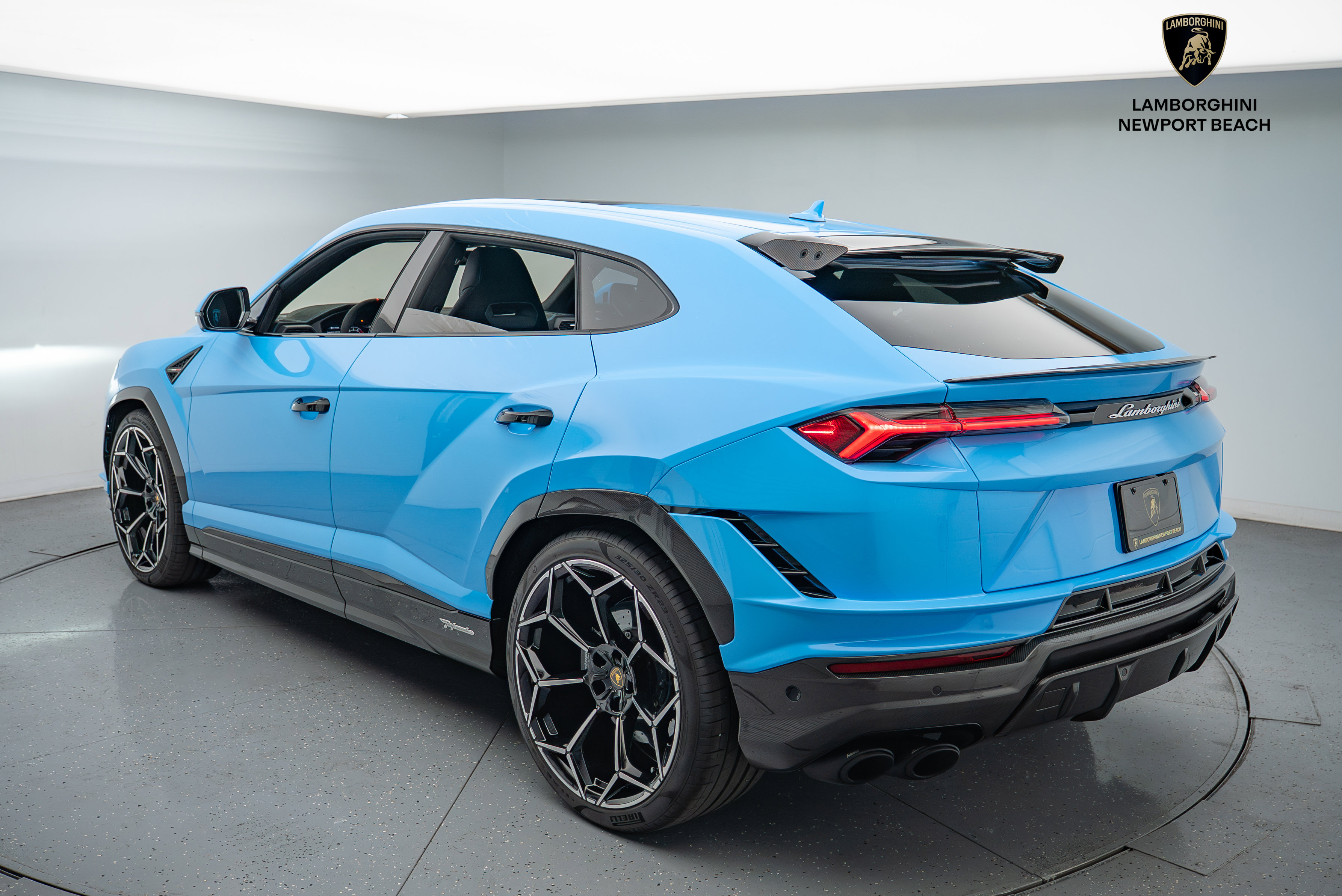 Used 2024 Lamborghini Urus Performante image 14