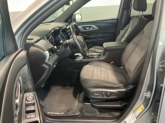 Used 2023 Chevrolet Traverse LT AWD/4WD image 26