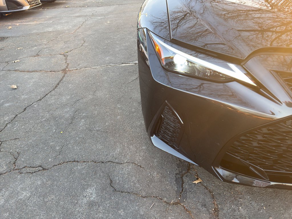 Used 2023 Lexus IS 350 F Sport image 10