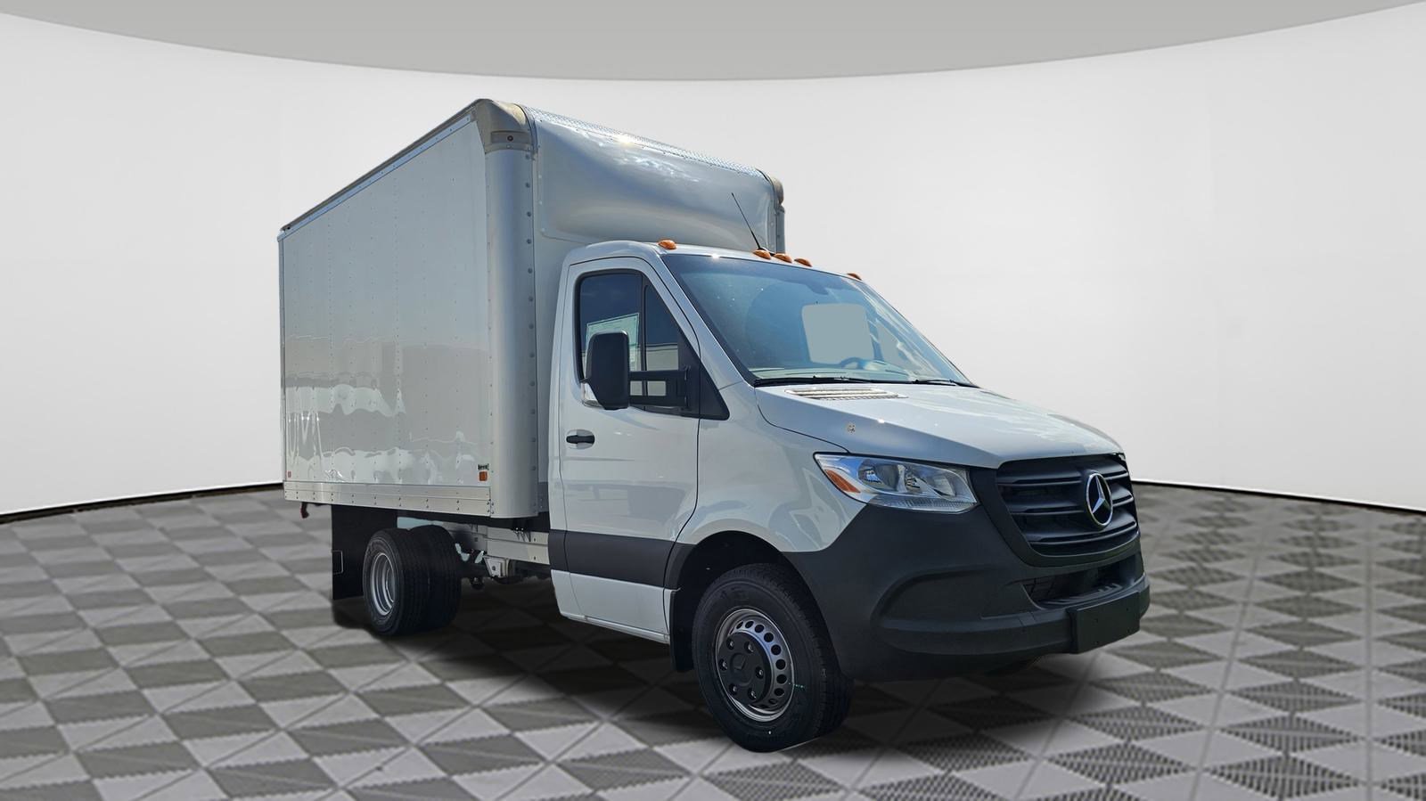 New 2024 Mercedes-Benz Sprinter 4500