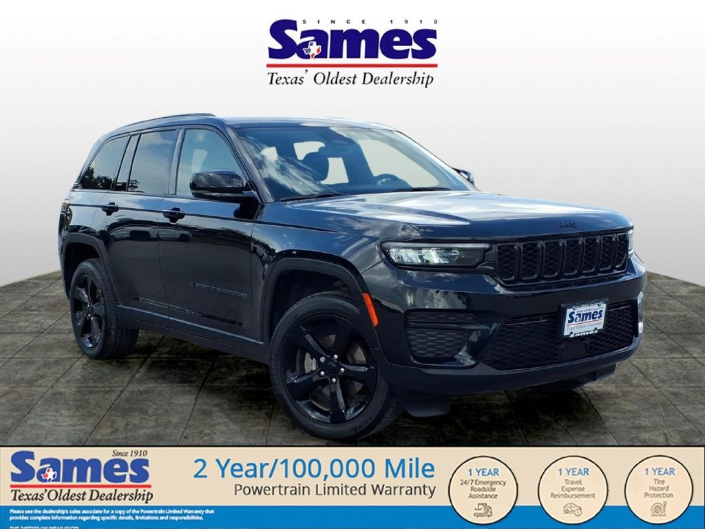 Used 2024 Jeep Grand Cherokee Altitude AWD/4WD image 1
