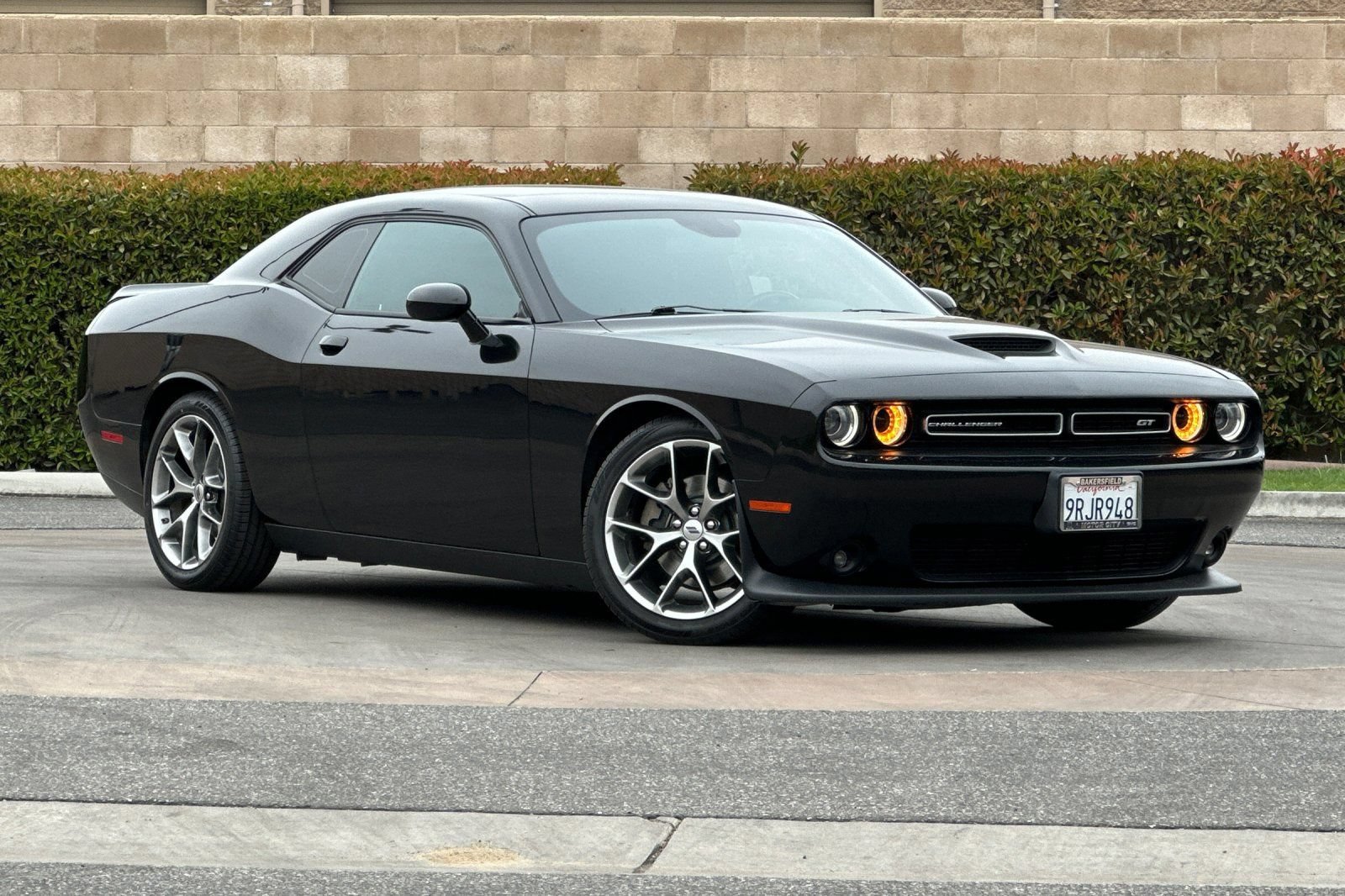 Used 2022 Dodge Challenger GT RWD video 2