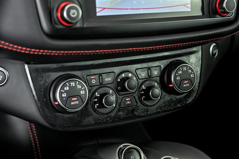 Used 2016 Ferrari FF AWD/4WD image 29