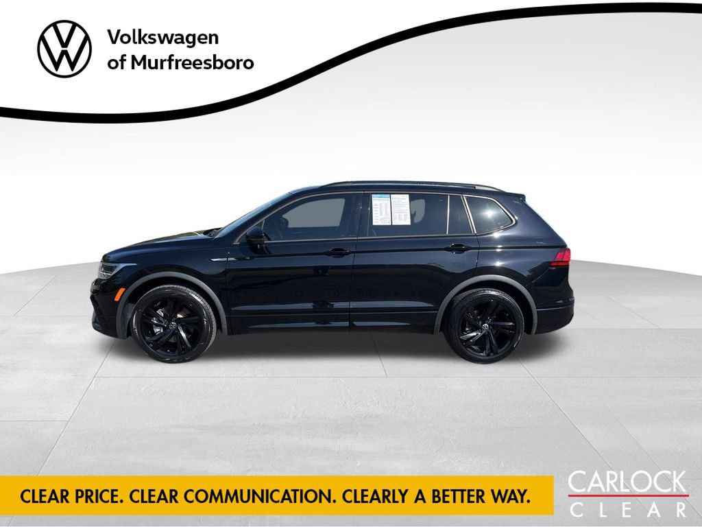 Certified 2023 Volkswagen Tiguan SE R-Line FWD image 4