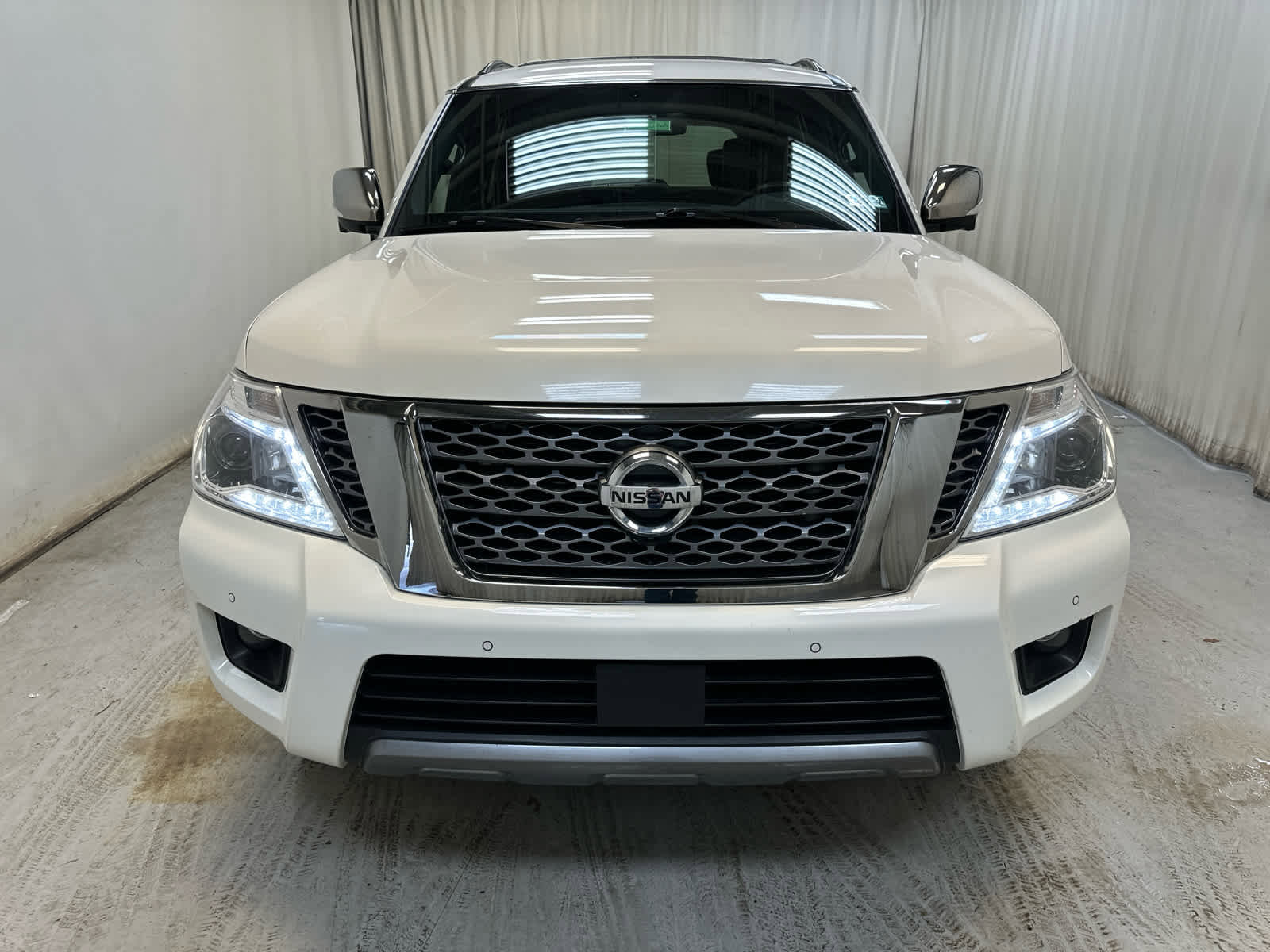 Certified 2020 Nissan Armada Platinum w/ Platinum Reserve Package AWD/4WD image 8