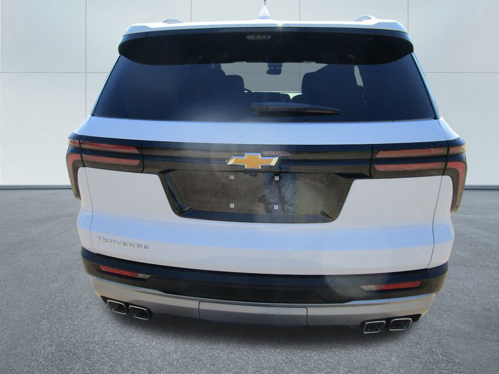 New 2026 Chevrolet Traverse LT w/ Driver Confidence Package image 8