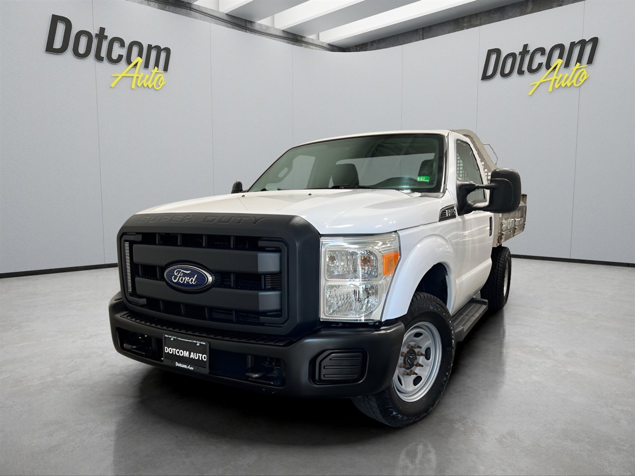 Used 2013 Ford F250 XL image 2