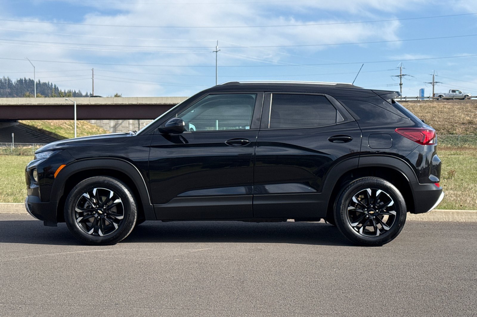 Used 2023 Chevrolet TrailBlazer LT FWD image 6
