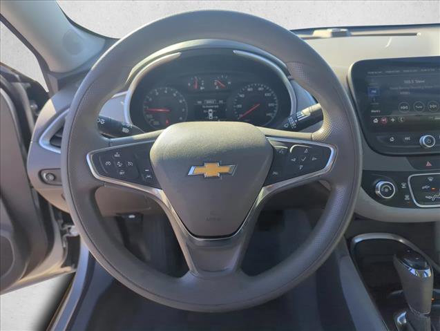 Used 2019 Chevrolet Malibu LS w/ Driver Confidence Package II image 23