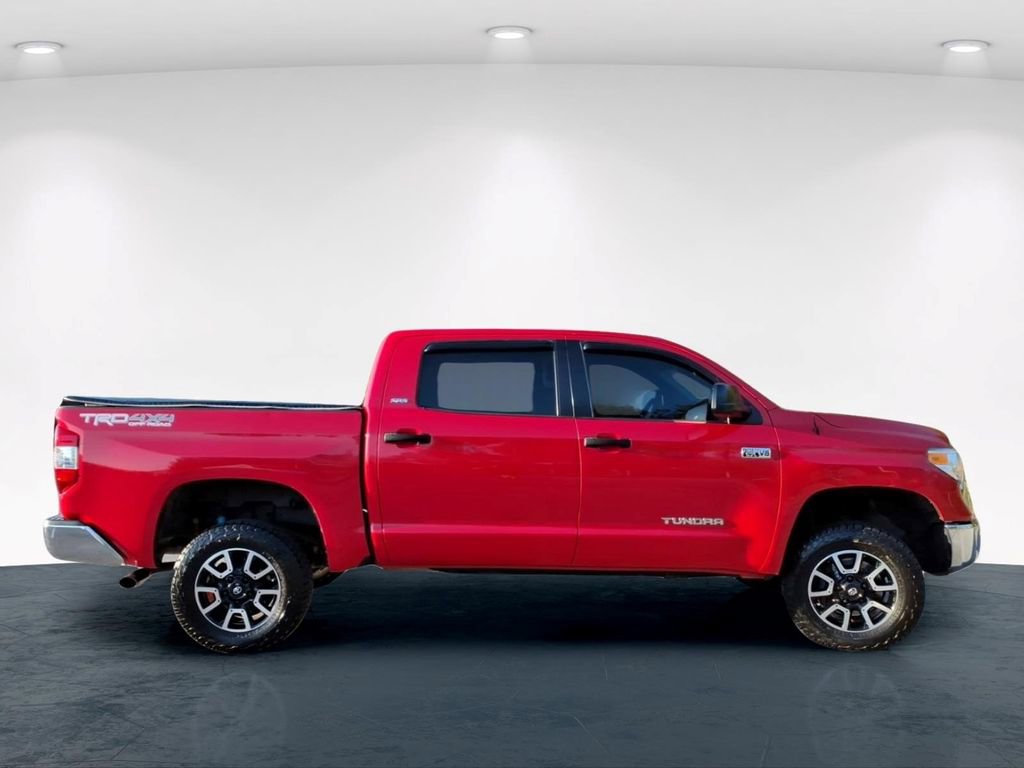 Used 2015 Toyota Tundra SR5 w/ TRD Off Road Package image 5