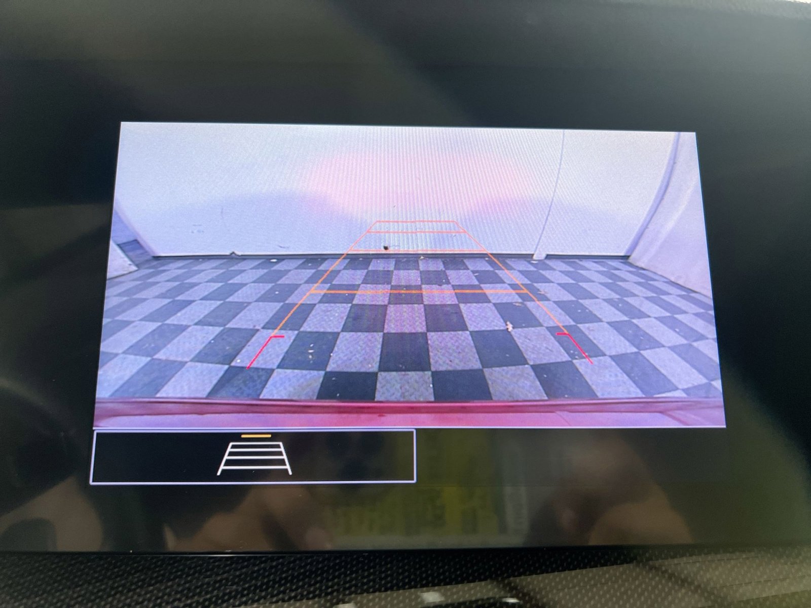 Used 2023 Buick Envision Preferred image 31