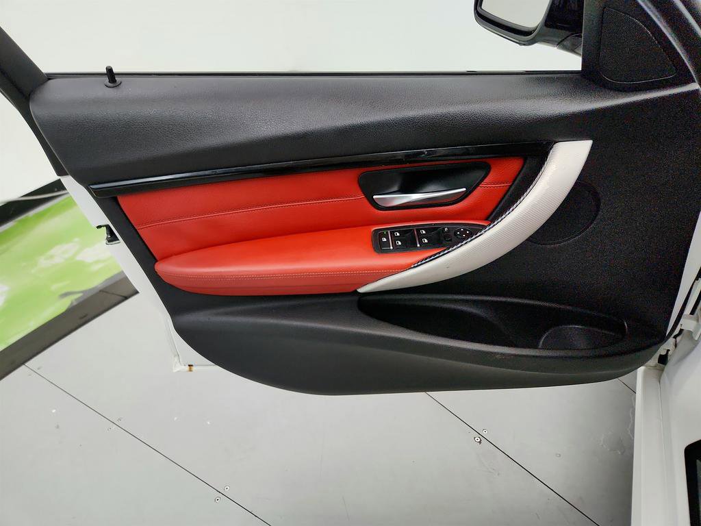 Used 2016 BMW 328i Sedan image 21