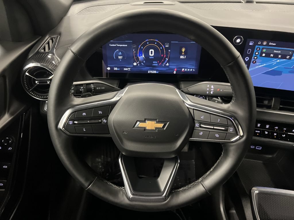 Certified 2025 Chevrolet Equinox LT AWD/4WD image 19