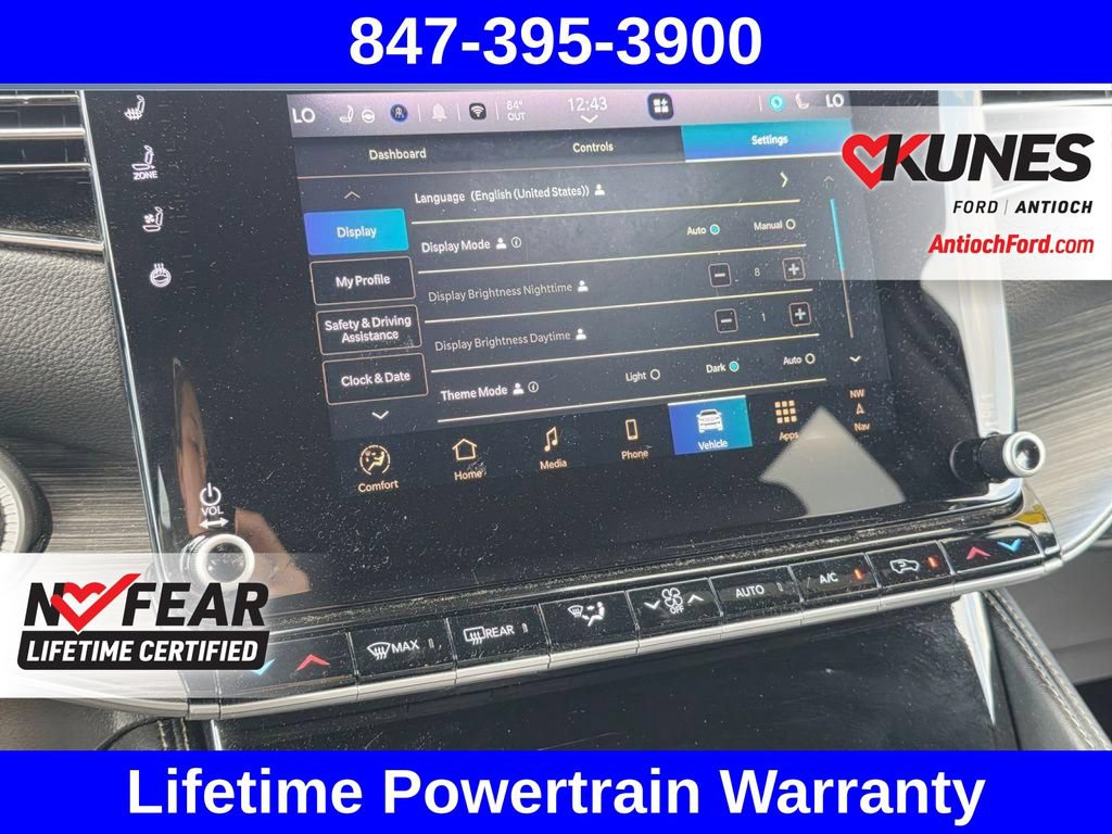 Used 2024 Jeep Wagoneer L Series II w/ Flexible Seating Group AWD/4WD image 63