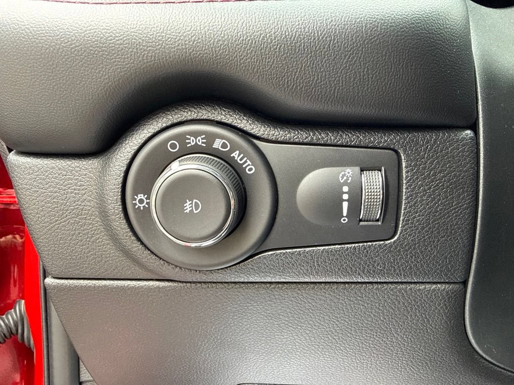 Used 2021 Dodge Durango R/T AWD/4WD image 25