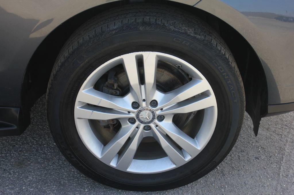 Used 2015 Mercedes-Benz ML 350 4MATIC image 54