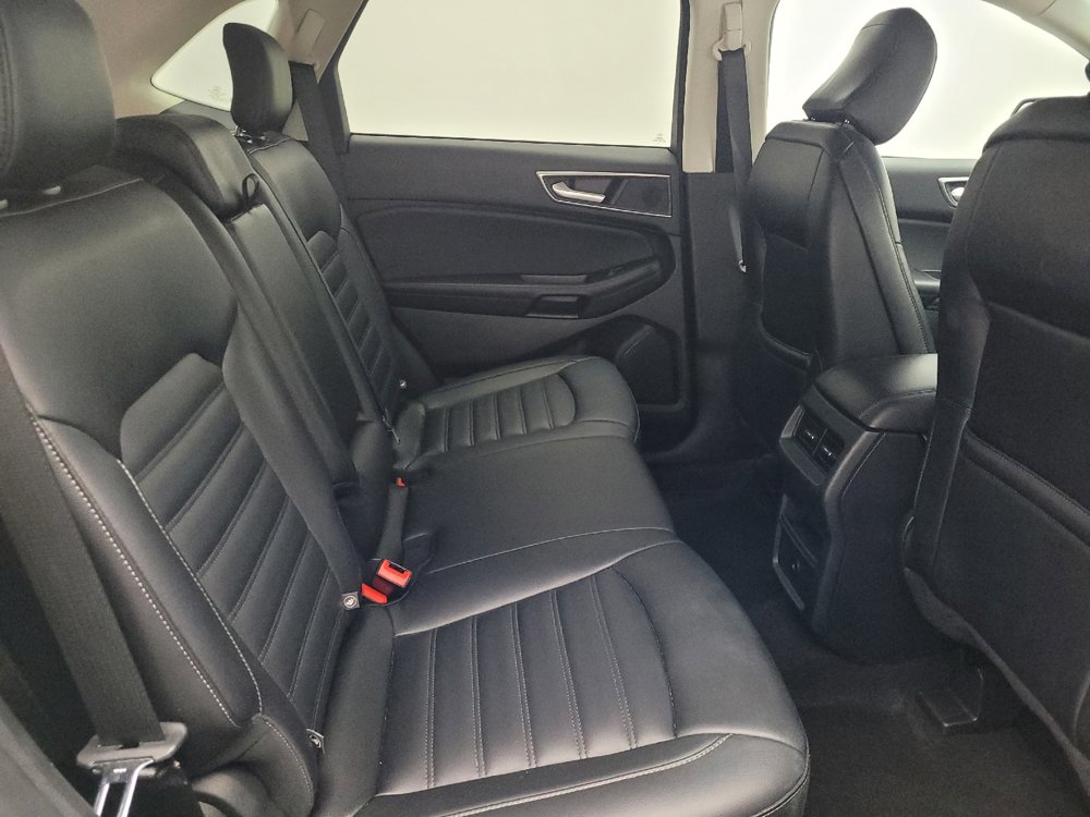 Used 2024 Ford Edge SEL image 19