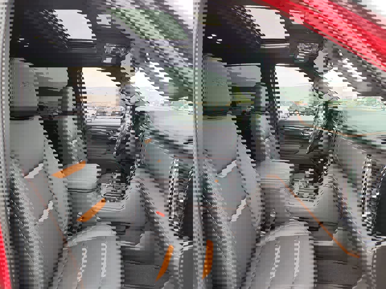 Used 2025 GMC Sierra 1500 AT4 w/ AT4 Premium Package image 18