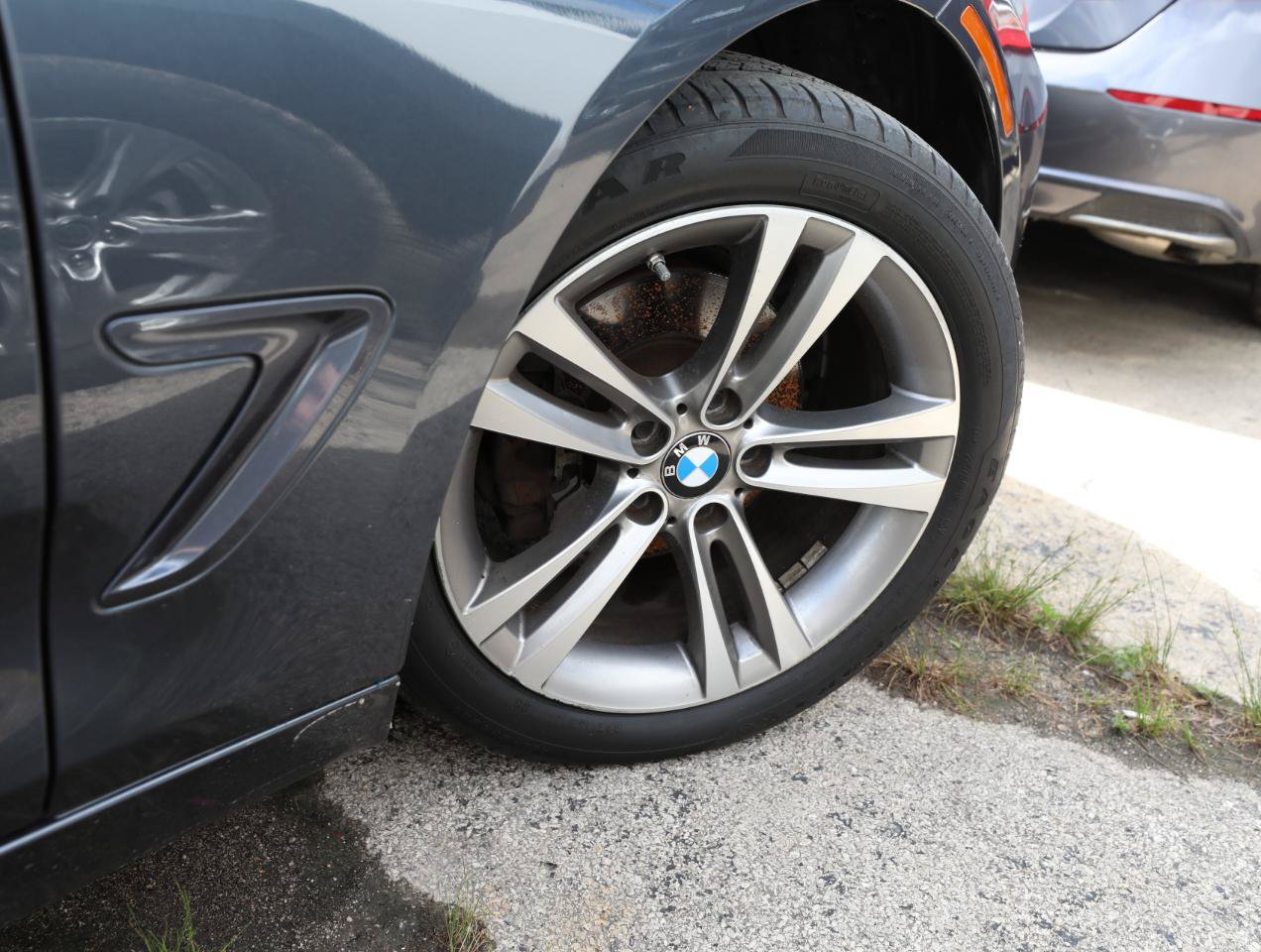 Used 2018 BMW 330i Gran Turismo xDrive AWD/4WD image 8