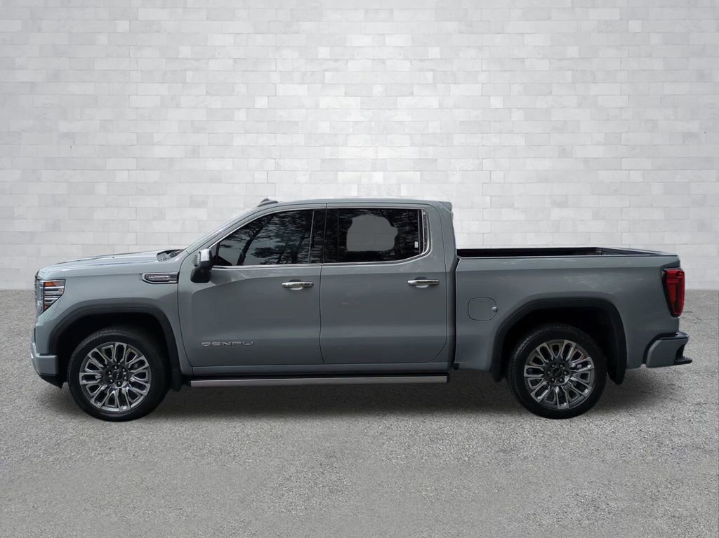 Used 2025 GMC Sierra 1500 Denali Ultimate image 9
