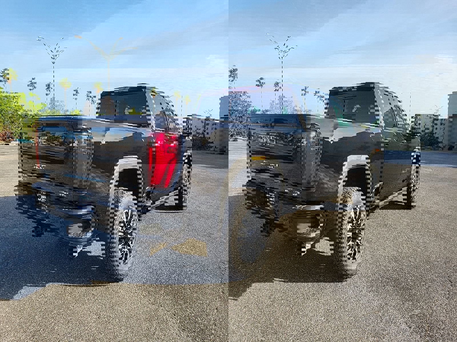 New 2026 GMC Sierra 2500 Denali Ultimate image 5