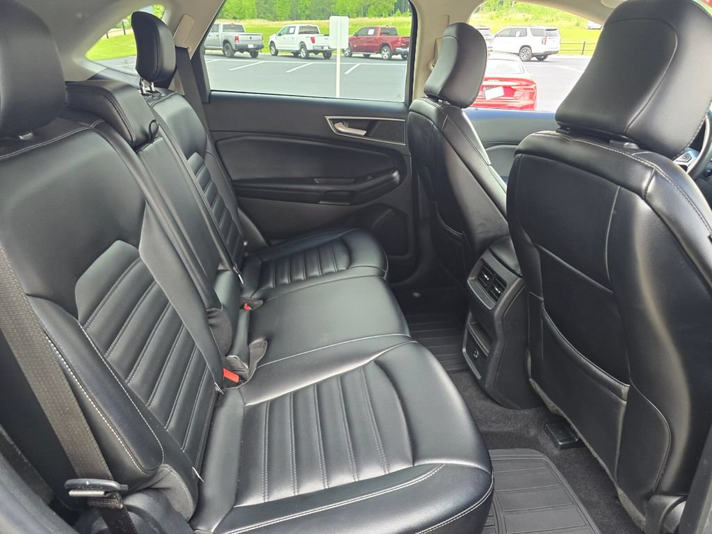 Used 2022 Ford Edge SEL AWD/4WD image 19
