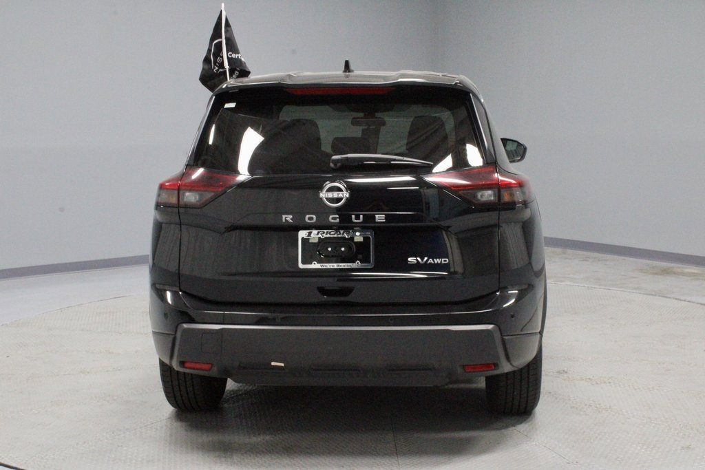 Certified 2024 Nissan Rogue SV image 12