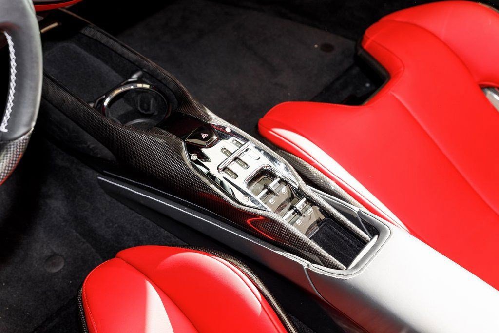 Used 2024 Ferrari SF90 Spider AWD/4WD image 19