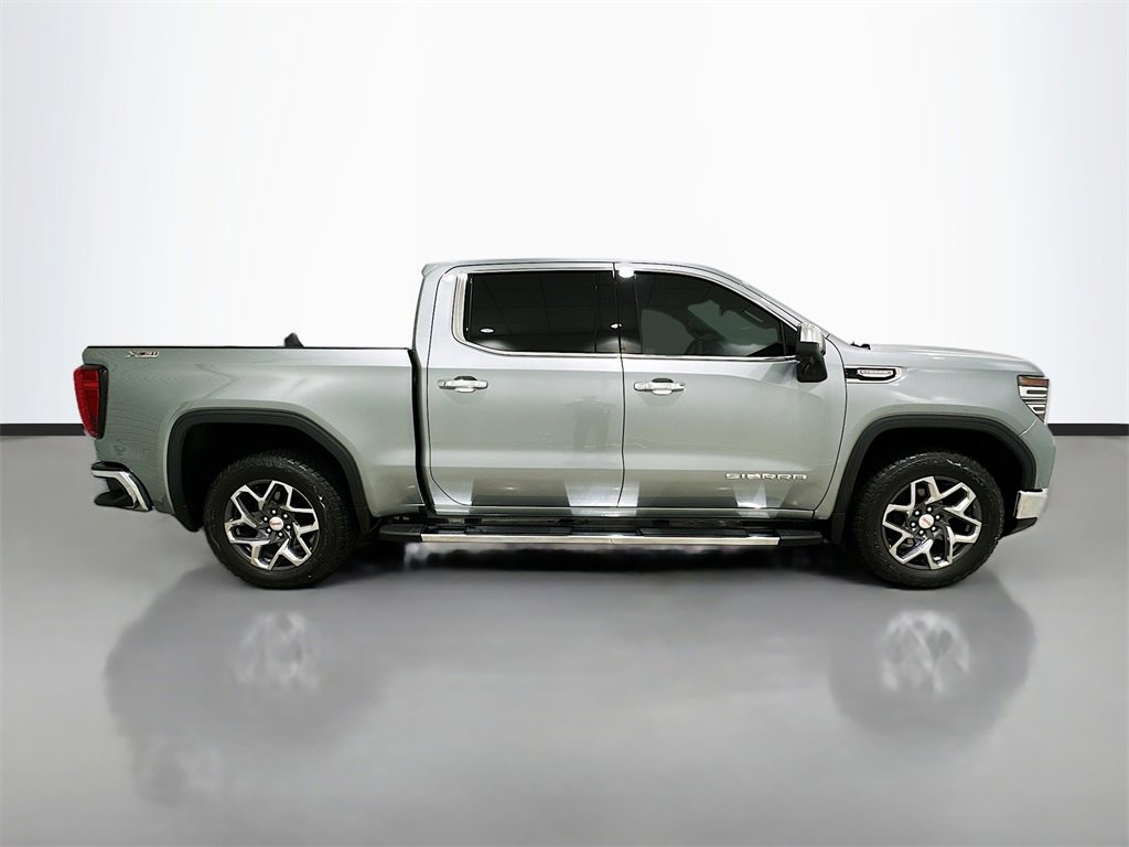Used 2025 GMC Sierra 1500 SLT image 8