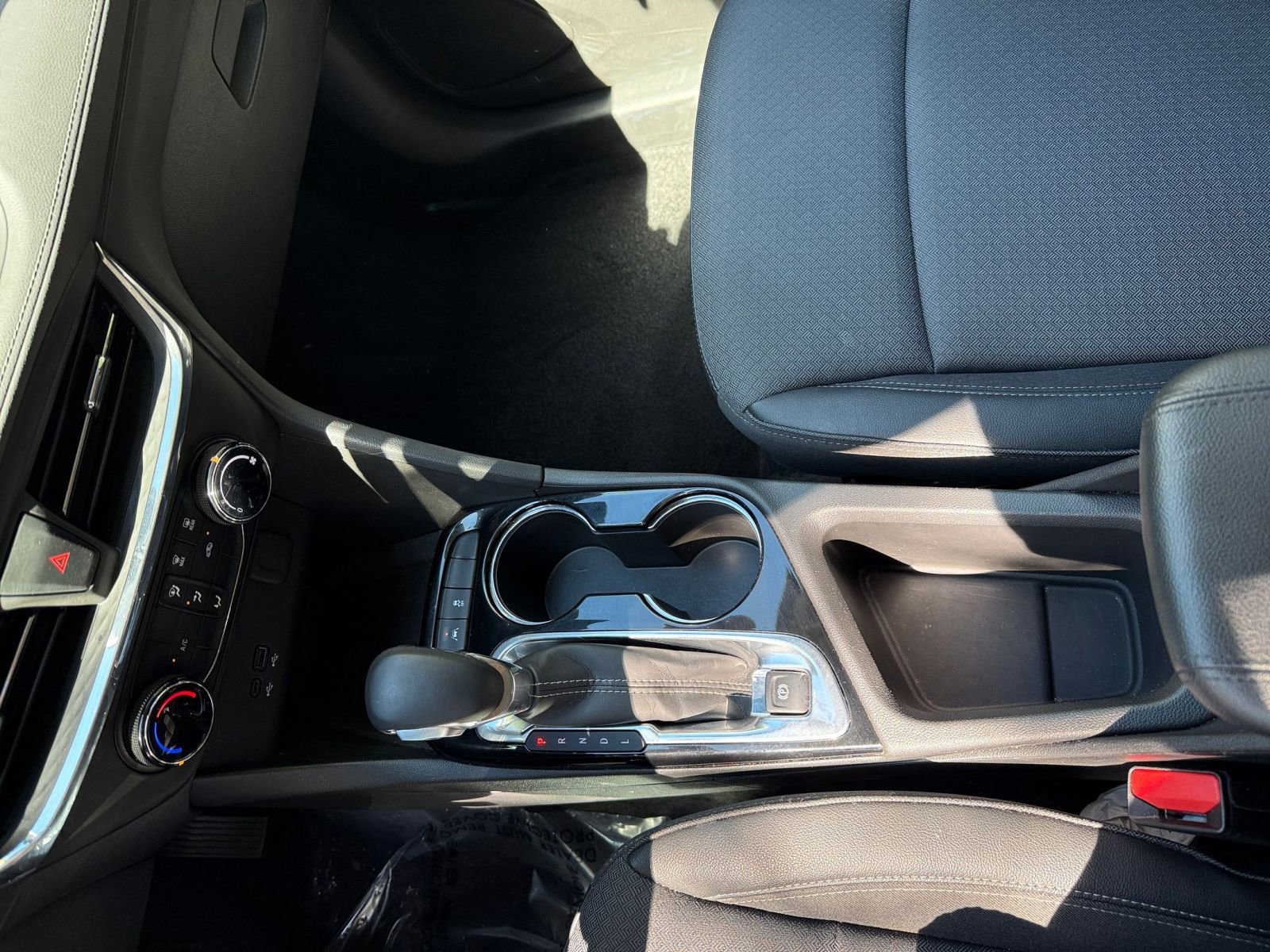 Used 2025 Buick Encore GX Preferred image 35