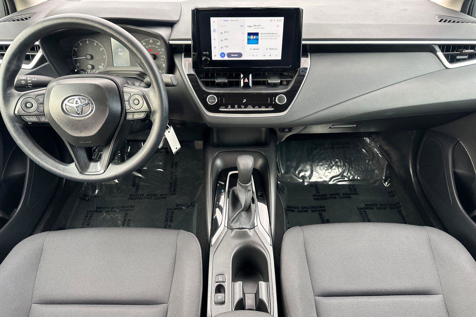 Used 2025 Toyota Corolla LE image 12
