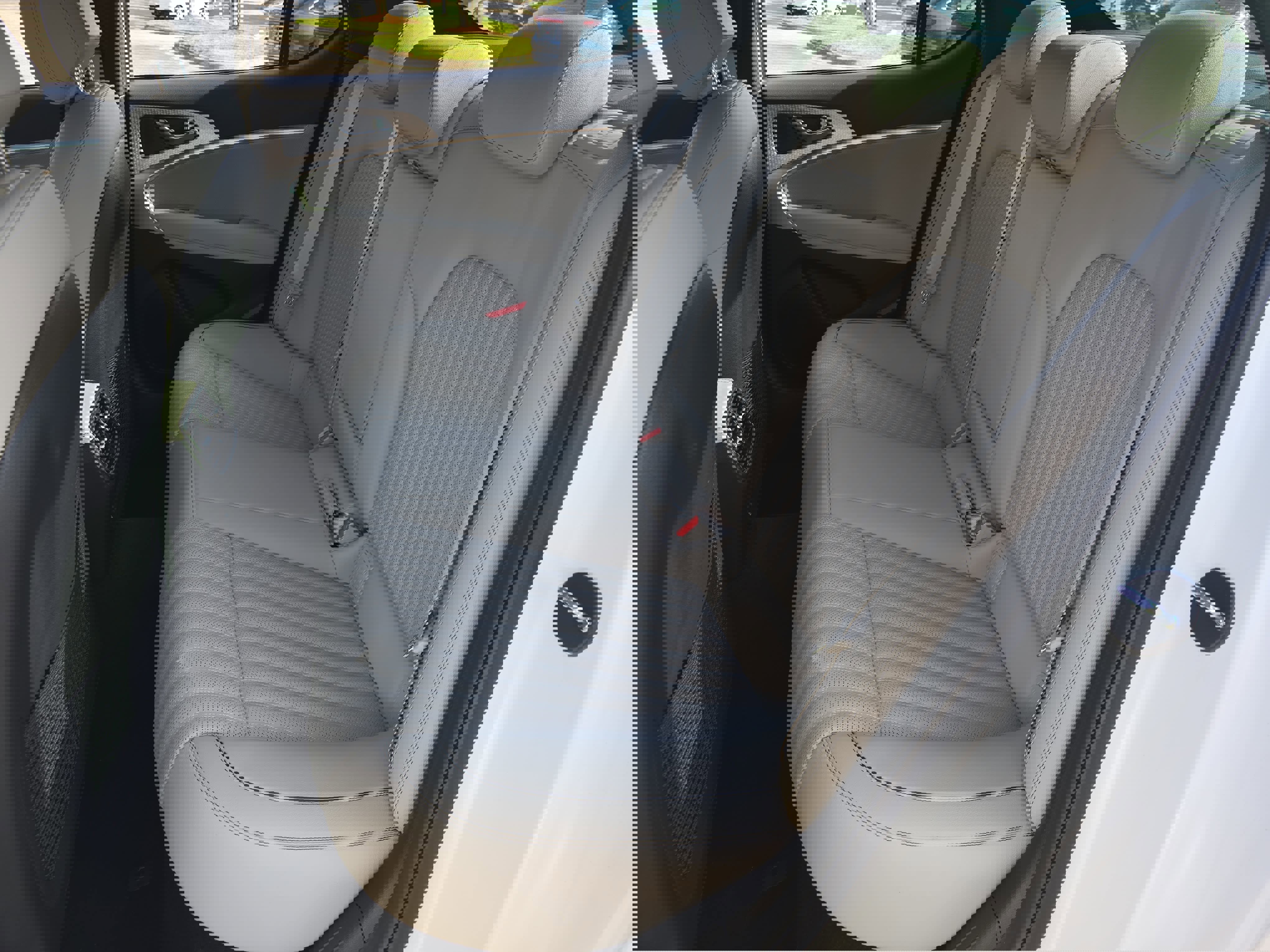 Used 2023 Genesis G70 2.0T w/ Sport Prestige Package image 13