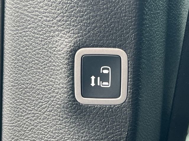 New 2026 Chrysler Pacifica Select w/ S Appearance Package image 34