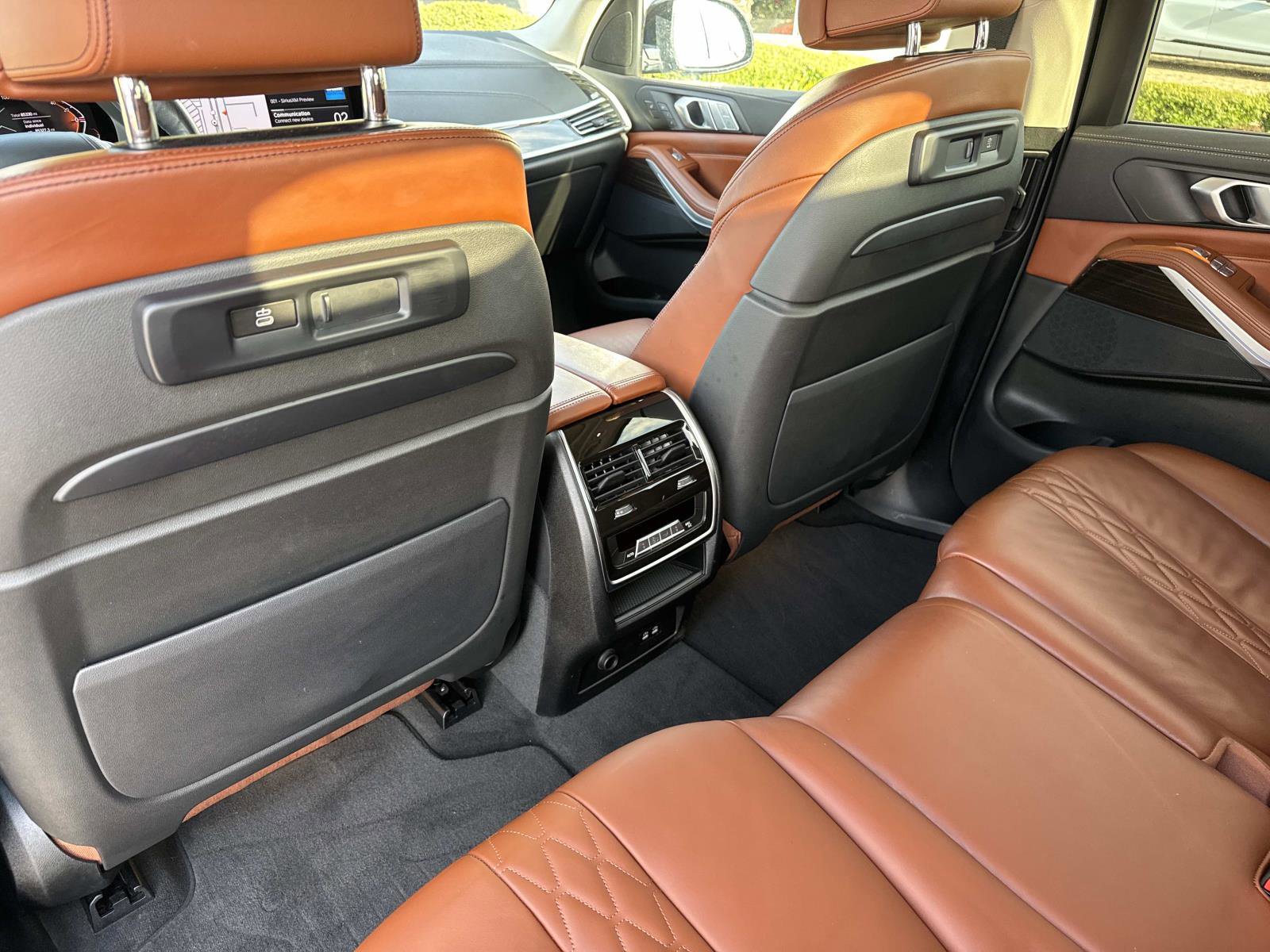 Used 2021 BMW X7 xDrive40i w/ Premium Package 2 image 13